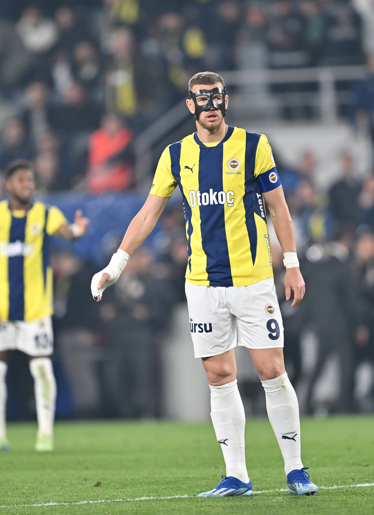 Spor yazarları Fenerbahçe-Galatasaray derbisini değerlendirdi