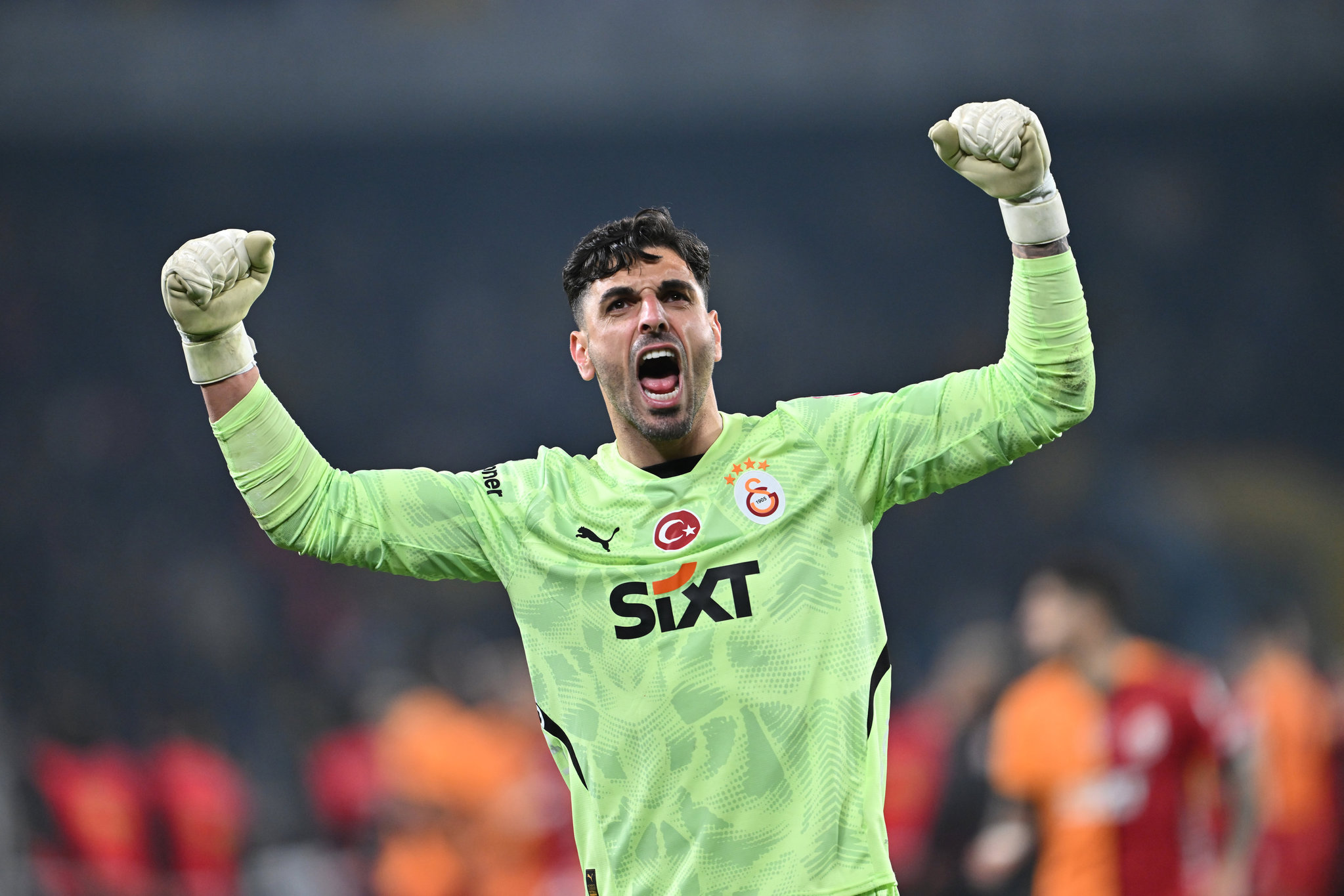 Spor yazarları Fenerbahçe-Galatasaray derbisini değerlendirdi
