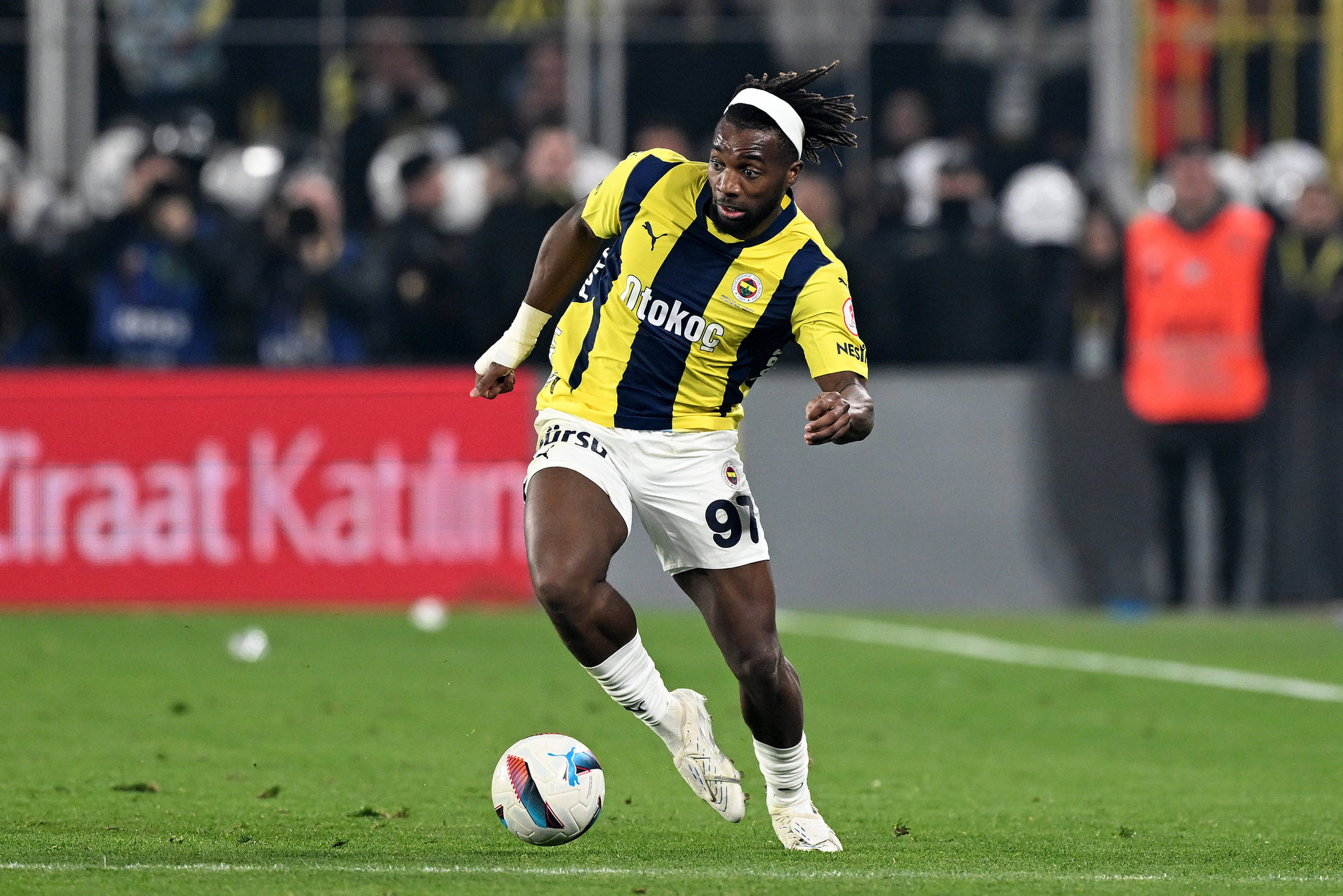 Spor yazarları Fenerbahçe-Galatasaray derbisini değerlendirdi