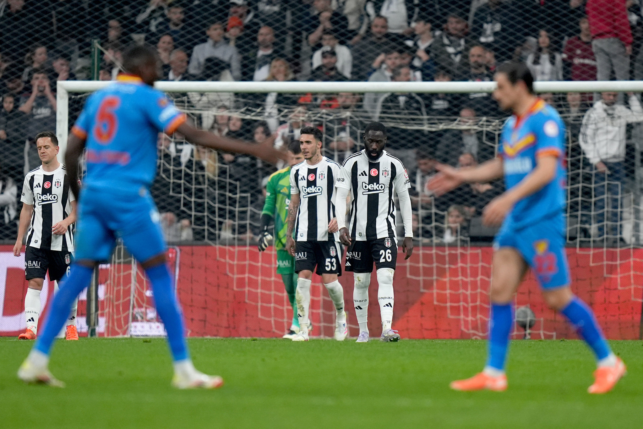 Spor yazarları Beşiktaş-Göztepe maçını değerlendirdi!