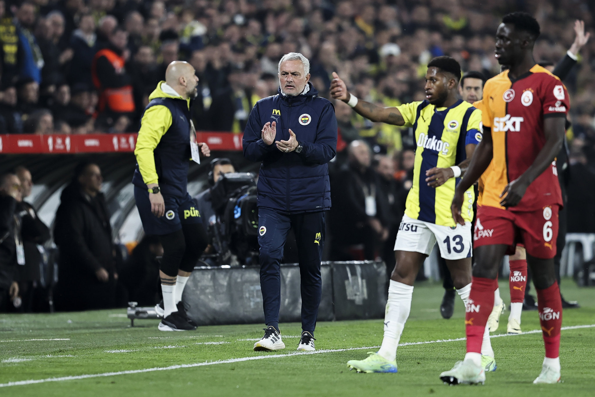 GALATASARAY HABERİ | Okan Buruk için flaş Avrupa iddiası!