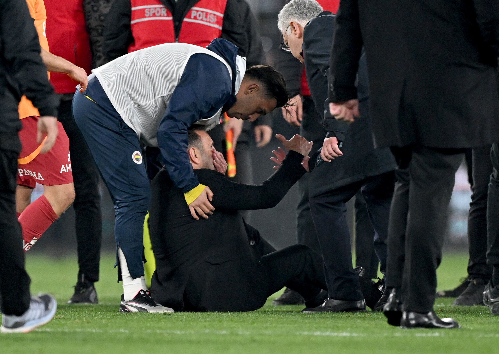 GALATASARAY HABERİ | Okan Buruk için flaş Avrupa iddiası!