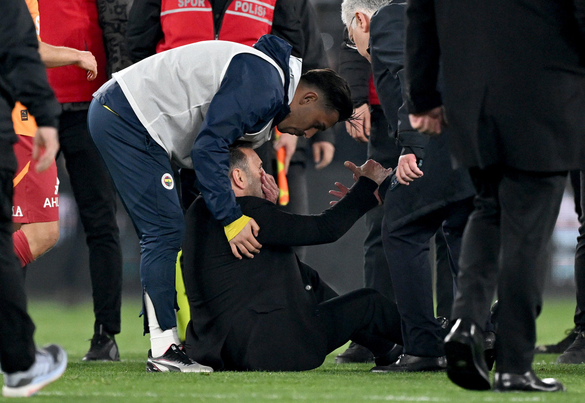 GALATASARAY HABERİ | Okan Buruk için flaş Avrupa iddiası!