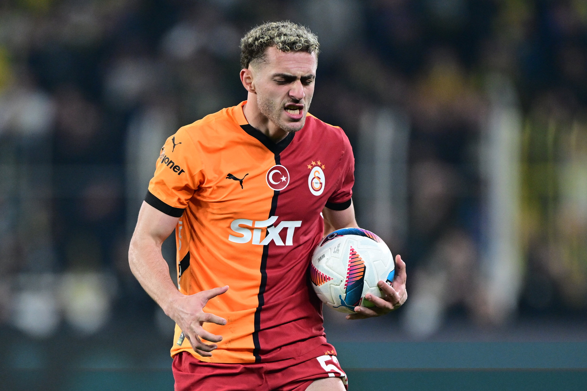 GALATASARAY HABERİ | Barış Alper Yılmaz’a İngiliz kancası! Fenerbahçe maçında izlediler