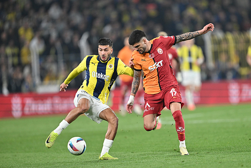 Şampiyonluk yarışında işler kızıştı! İşte Fenerbahçe ve Galatasaray’ın kalan maçları