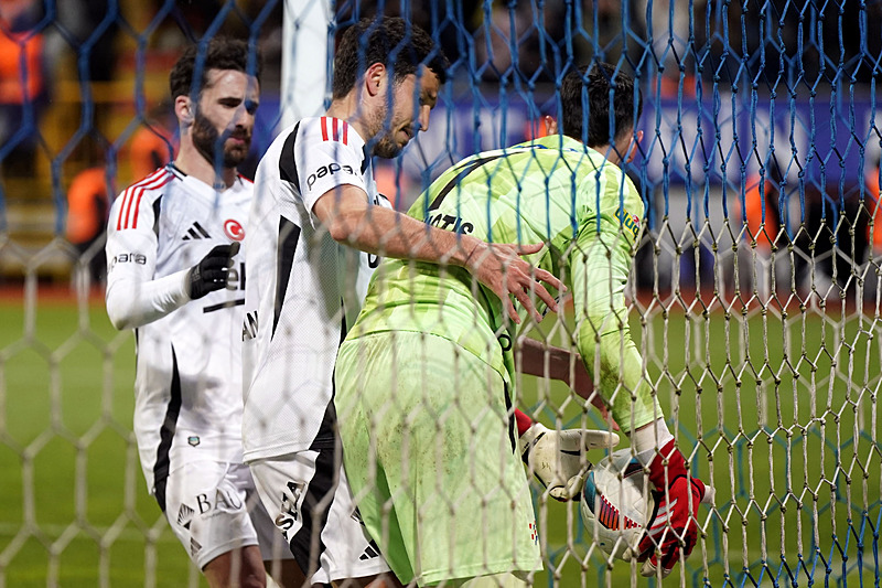 Spor yazarları Kasımpaşa - Beşiktaş maçını değerlendirdi!