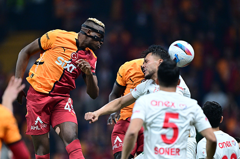 GALATASARAY TRANSFER HABERİ: İşte Osimhen’in istediği ücret! O rakamın altına imza atmayacak