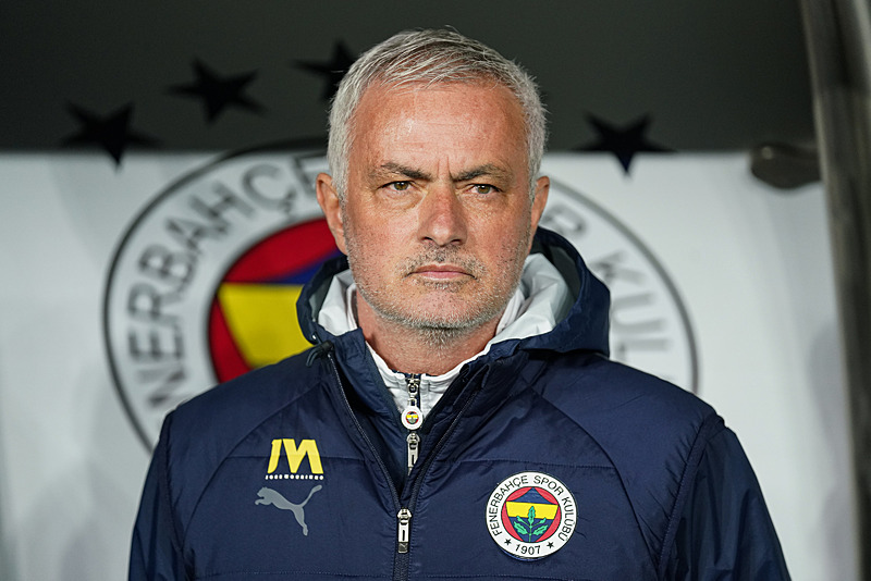 FENERBAHÇE HABERİ | Bomba iddia! Jose Mourinho Real Madrid’e geri mi dönüyor?