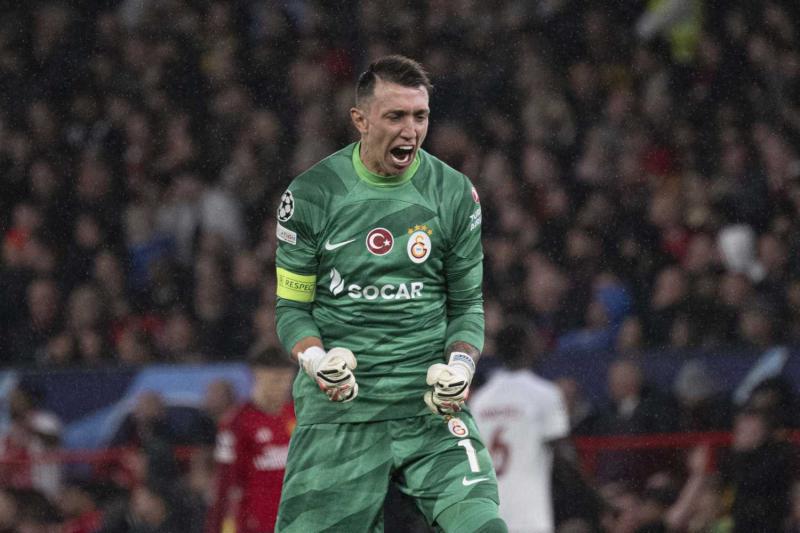 Galatasaray’a Fransız eldiven! Flaş transfer iddiası