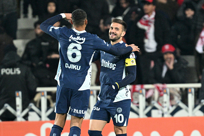 Spor yazarları Net Global Sivasspor - Fenerbahçe maçını yorumladı!