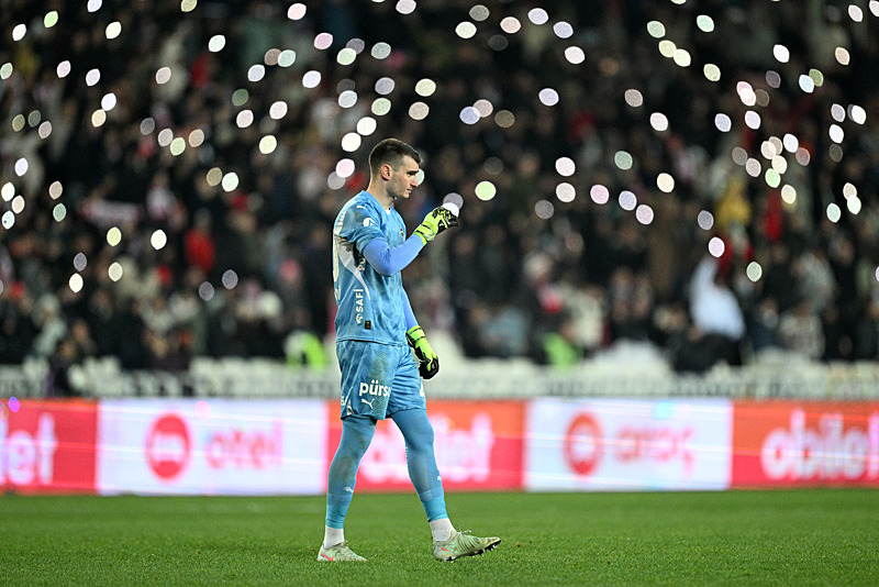 Spor yazarları Net Global Sivasspor - Fenerbahçe maçını yorumladı!