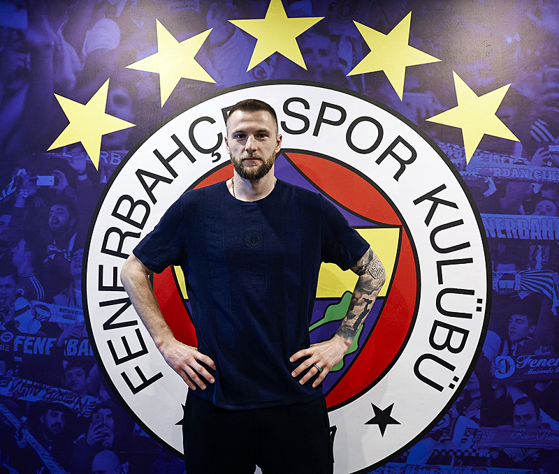 Fenerbahçe’ye şok haber! Transfer görüşmeleri başladı