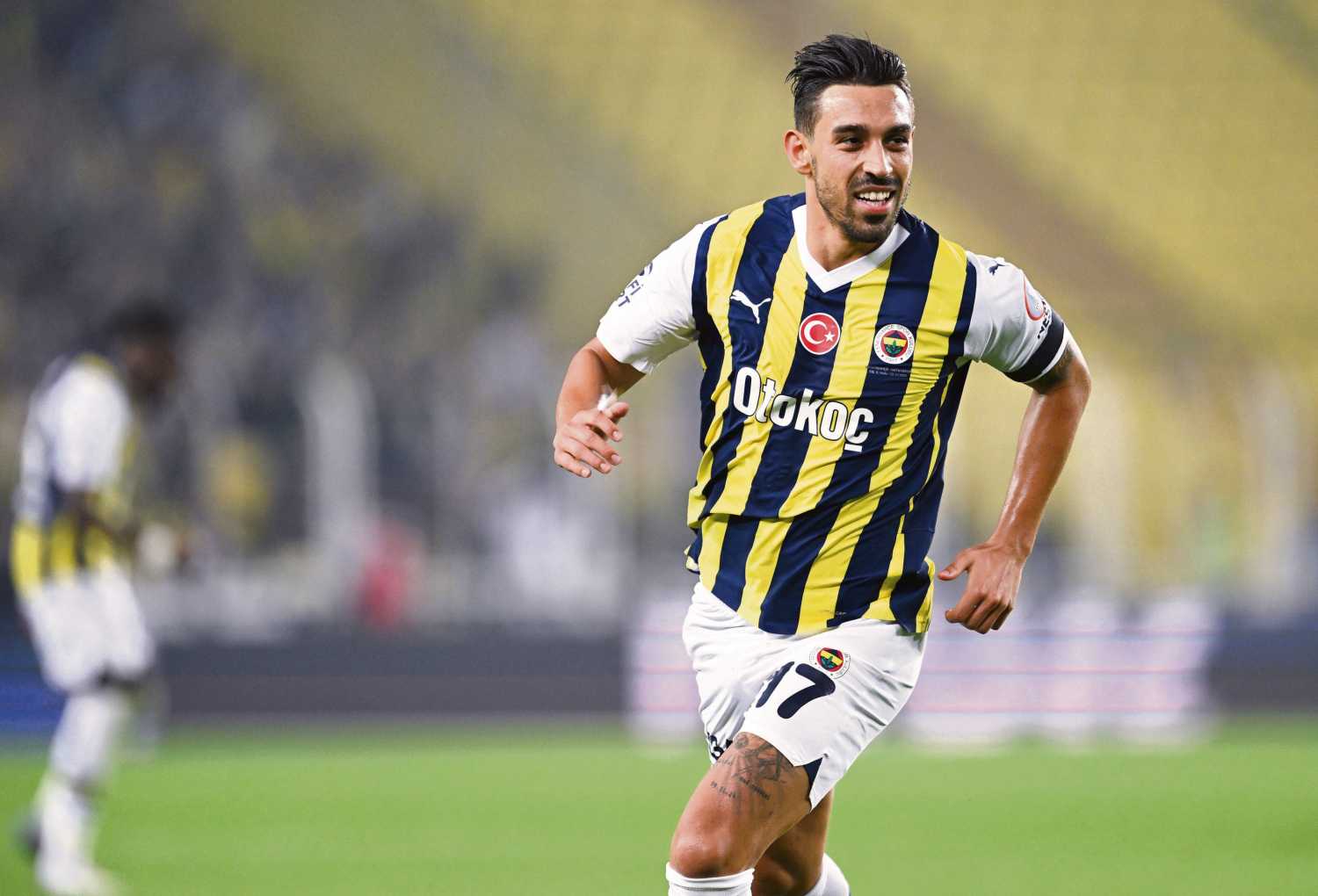 FENERBAHÇE HABERİ | İrfan Can Kahveci’ye çifte transfer kancası!