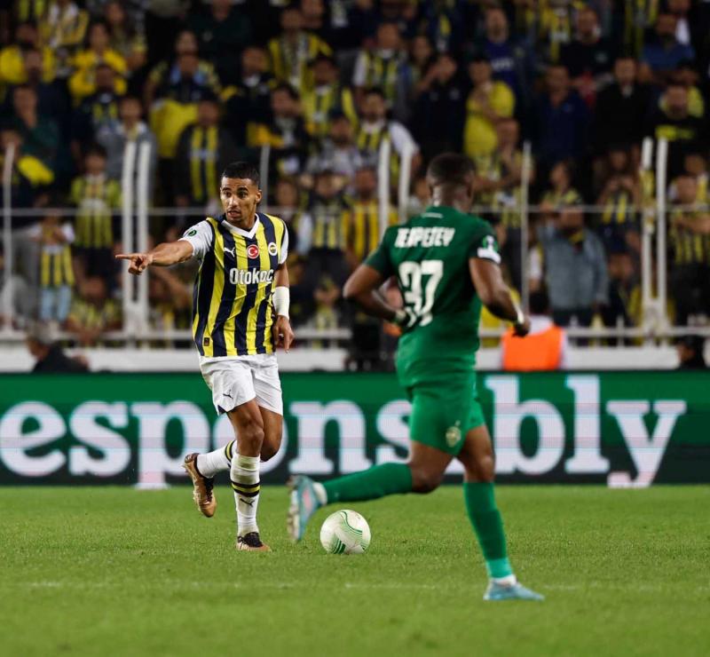 TRANSFER HABERİ - Djiku’ya Avrupa kancası! İki kulüp Fenebahçeli yıldızın peşinde