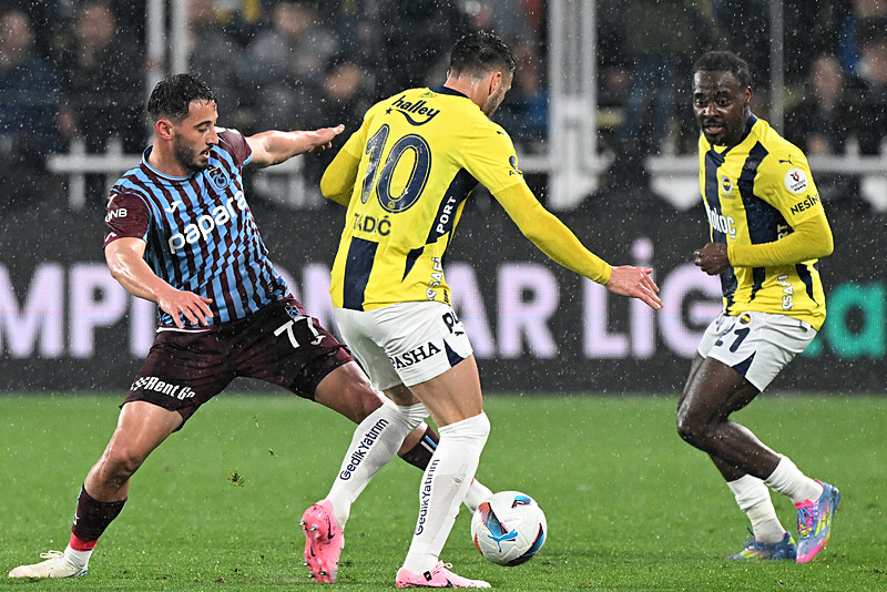 Dusan Tadic Fenerbahçe’de devam edecek mi? Yönetimden Sırp yıldıza mesaj