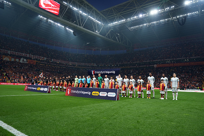 GALATASARAY HABERİ: Ahmet Çakar’dan flaş Mehmet Türkmen sözleri!
