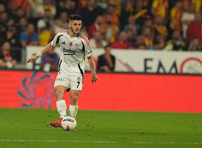 Spor yazarları Göztepe - Beşiktaş maçını değerlendirdi!