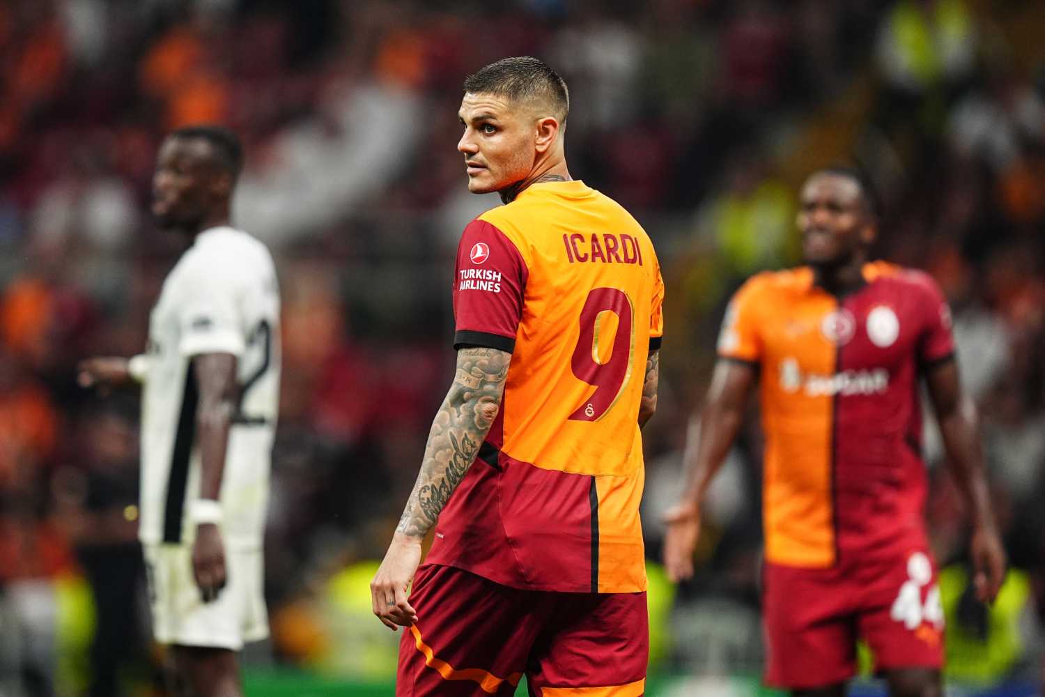 Galatasaray’da Icardi için flaş iddia! Transfer olacağı ligi duyurdular