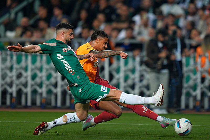 Spor yazarları Tümosan Konyaspor - Galatasaray maçını yorumladı!