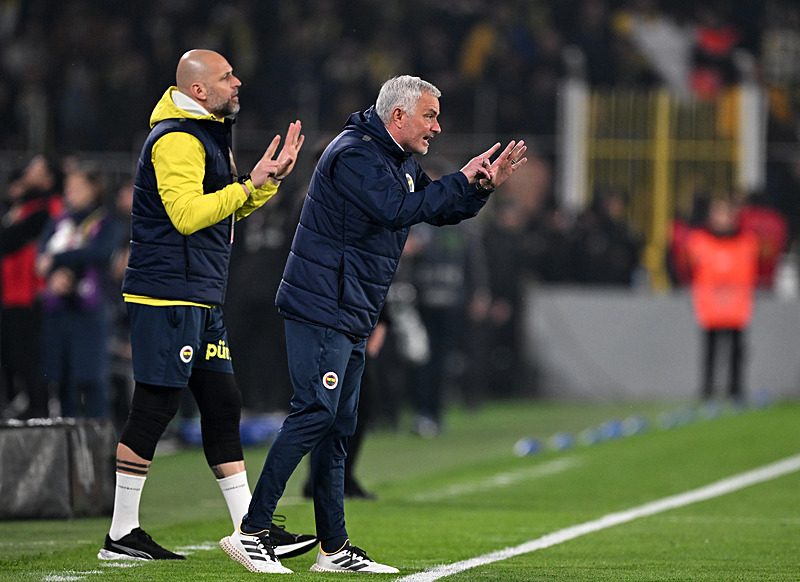 Fenerbahçe’den Mourinho kararı! Transfer bütçesi artacak ve...