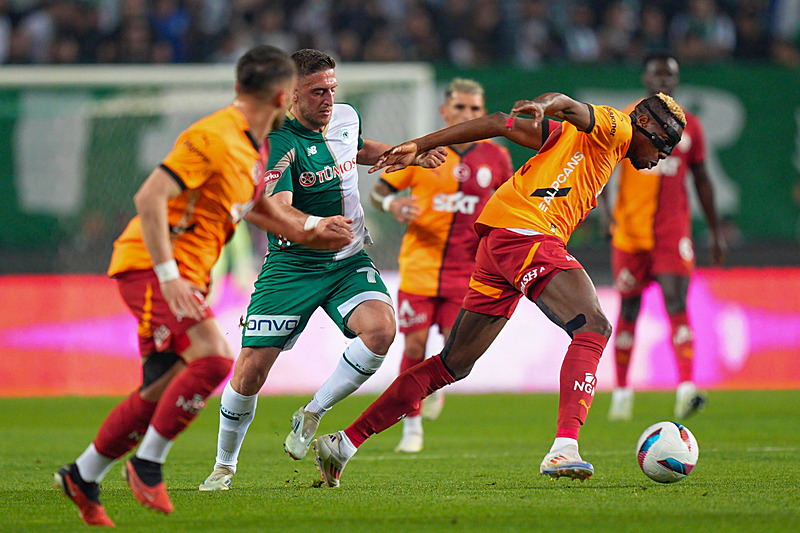 Galatasaray kritik virajda! İşte Okan Buruk’un İkas Eyüpspor maçı 11’i