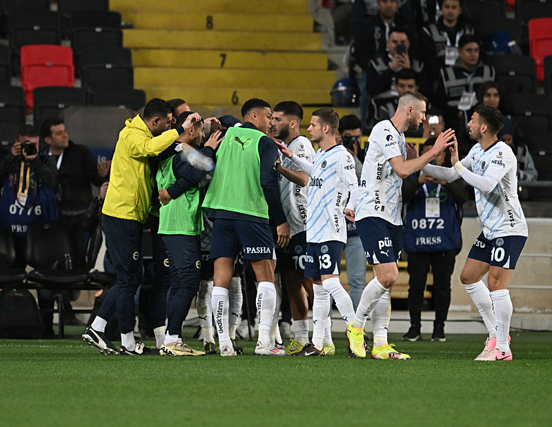 Spor yazarları Gaziantep FK - Fenerbahçe maçını yorumladı!
