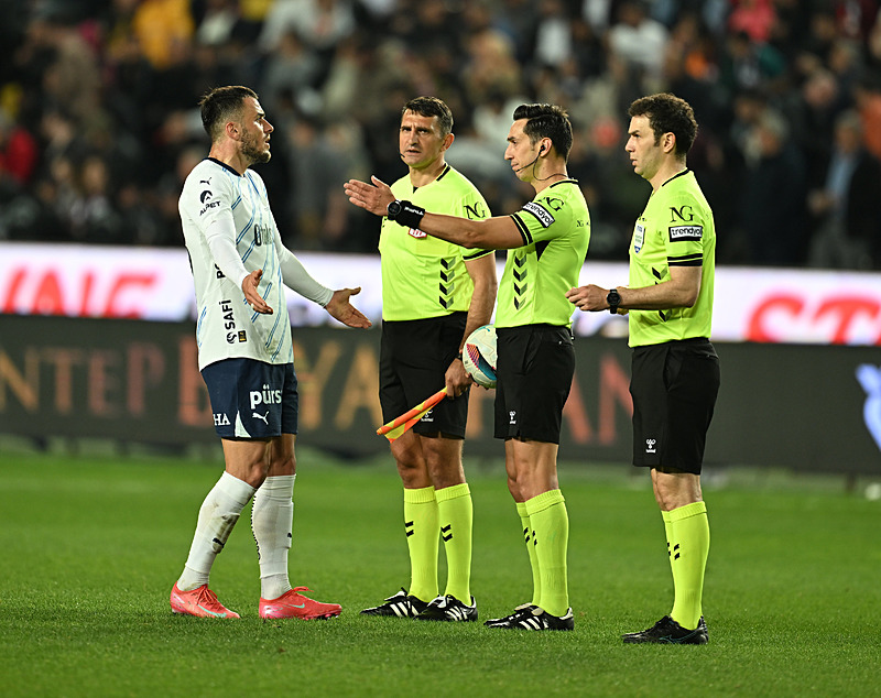 Spor yazarları Gaziantep FK - Fenerbahçe maçını yorumladı!