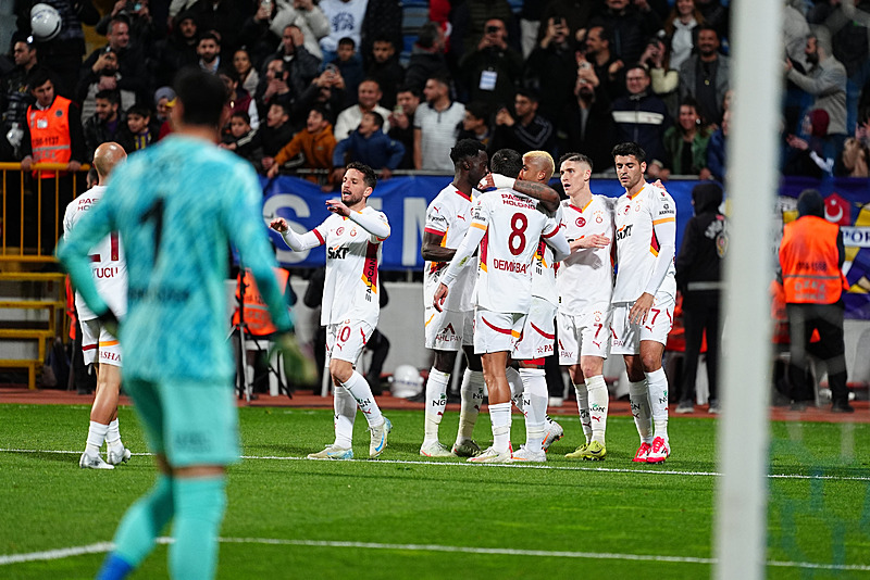 Spor yazarları İkas Eyüpspor-Galatasaray maçını değerlendirdi