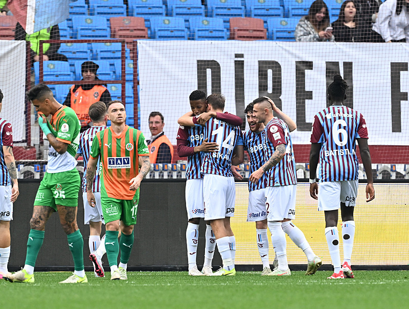 Spor yazarları Trabzonspor-Corendon Alanyaspor maçını değerlendirdi