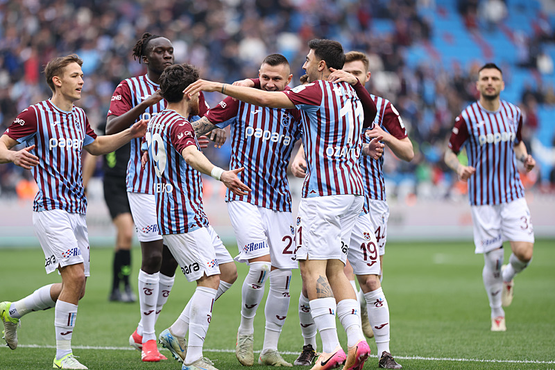 Spor yazarları Trabzonspor-Corendon Alanyaspor maçını değerlendirdi