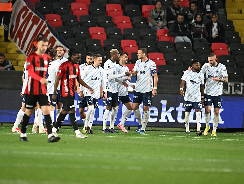 Süper Lig’de şampiyonluk oranları güncellendi! İşte 5 hafta kala son durum