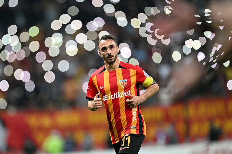 TRANSFER HABERİ | Galatasaray’da 5. yıldıza özel 5 hazırlık! O transferler ile coşacak