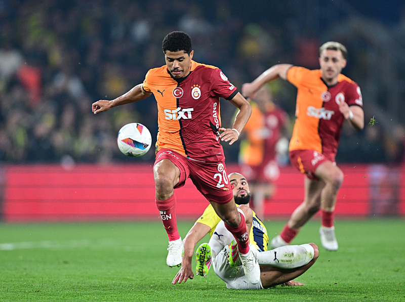 TRANSFER HABERLERİ | O rakamı veren Sara’yı alır! Galatasaray yıldız ismin bonservisini belirledi