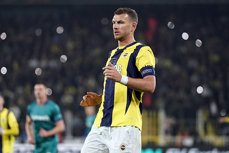 TRANSFER HABERİ - Fenerbahçe’den Nikola Krstovic sürprizi! Mourinho ile çalışmak istiyor