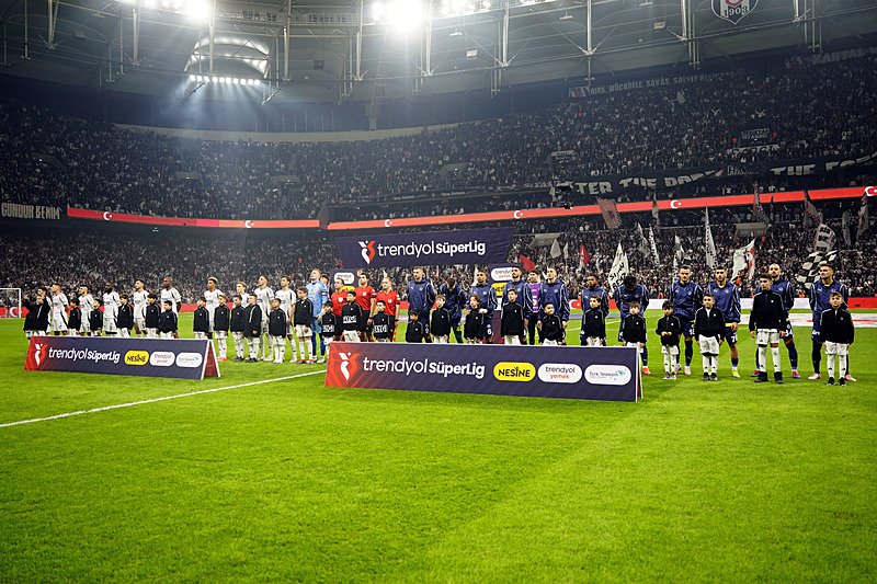 İşte Fenerbahçe - Beşiktaş derbisinin muhtemel 11’leri!