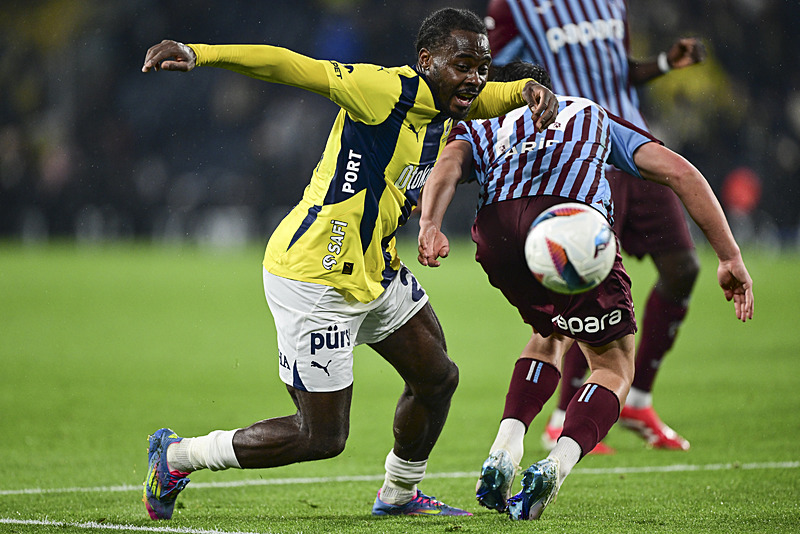 Osayi-Samuel’e Premier Lig kancası! Fenerbahçe’den ayrılıyor mu?