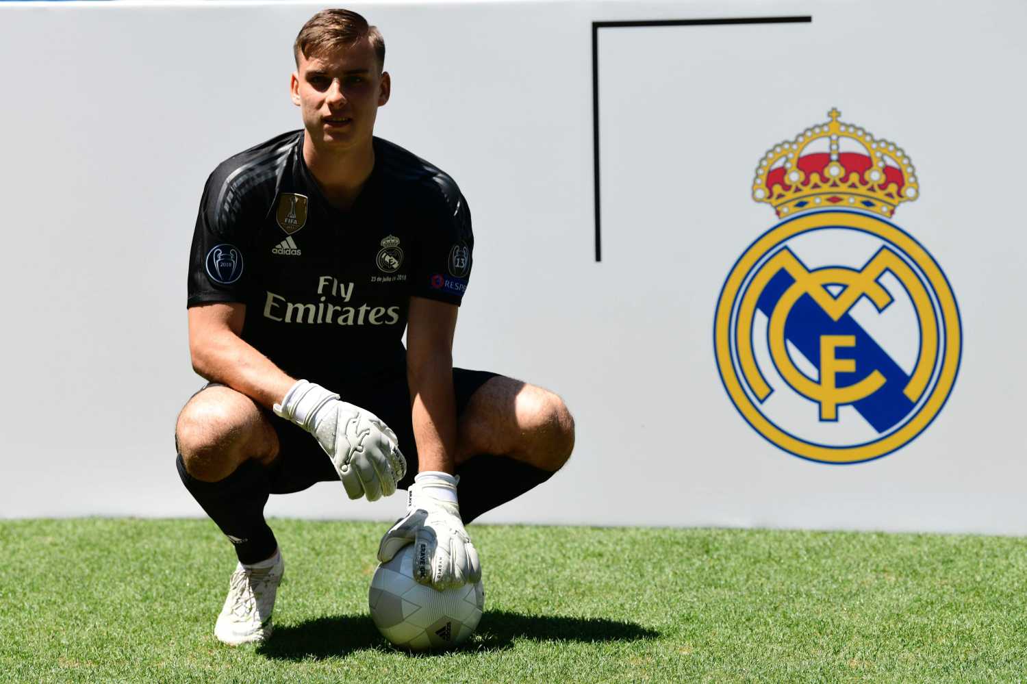 Galatasaray’a transferde kötü haber! Andriy Lunin...