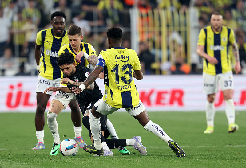 Spor yazarları Fenerbahçe-Beşiktaş maçını değerlendirdi