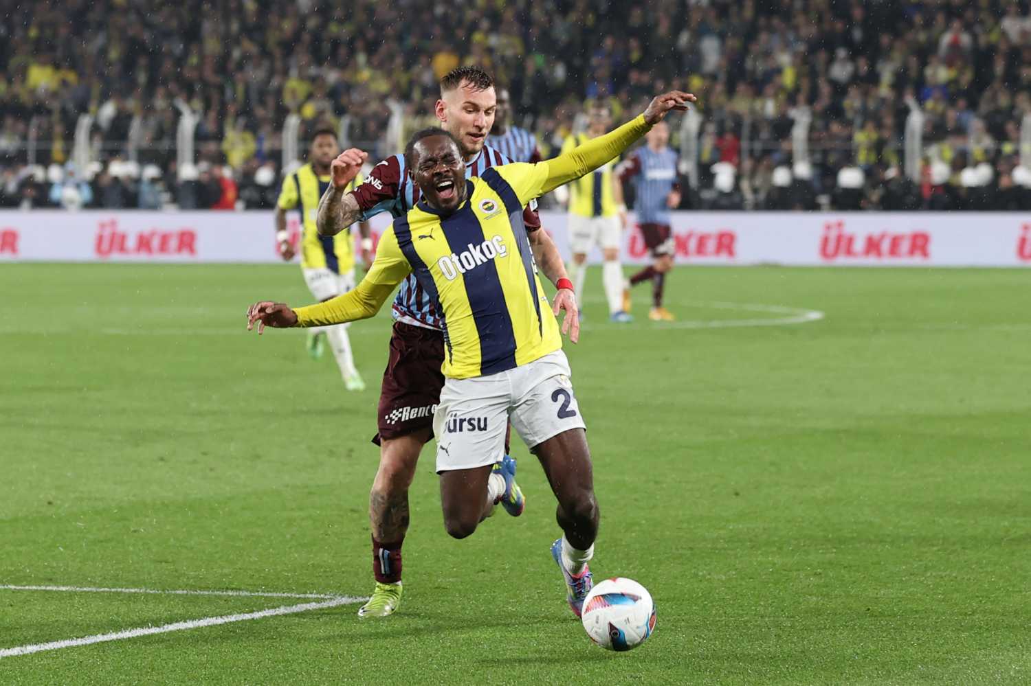 FENERBAHÇE TRANSFER HABERİ - Osayi-Samuel yeni takımına imzayı atıyor! İşte sözleşme süresi ve maaşı