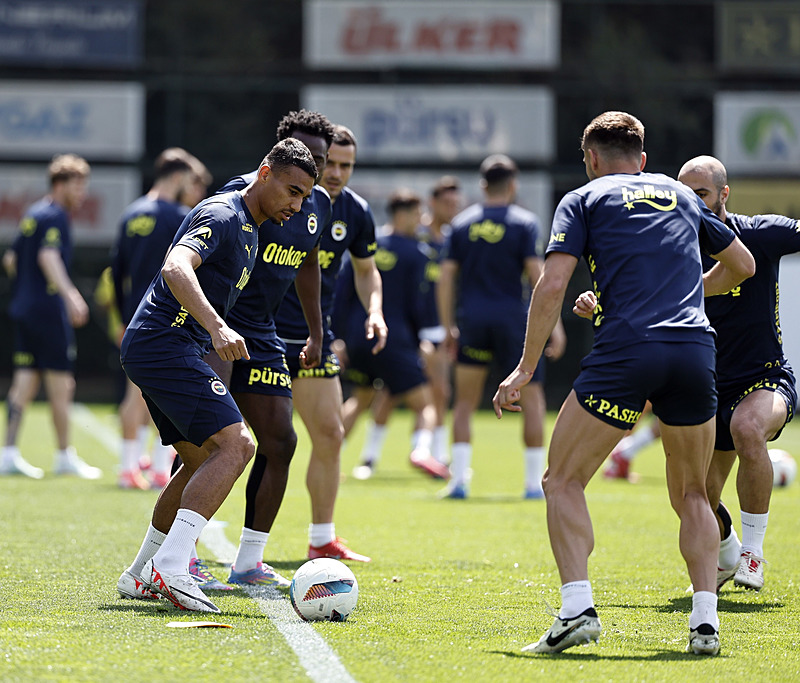 Transferde dev kapışma! Fenerbahçe ile Galatasaray karşı karşıya