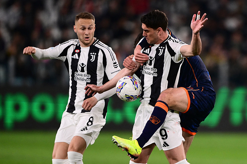 Fenerbahçe’ye Dusan Vlahovic’ten haber var! Talep edilen bonservis bedeli belli oldu