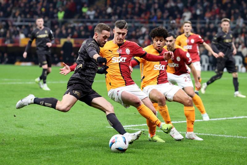 İşte Trabzonspor - Galatasaray maçının muhtemel 11’leri! Akyazı’da dev randevu