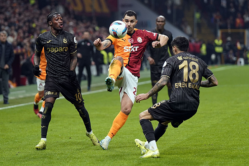 İşte Trabzonspor - Galatasaray maçının muhtemel 11’leri! Akyazı’da dev randevu