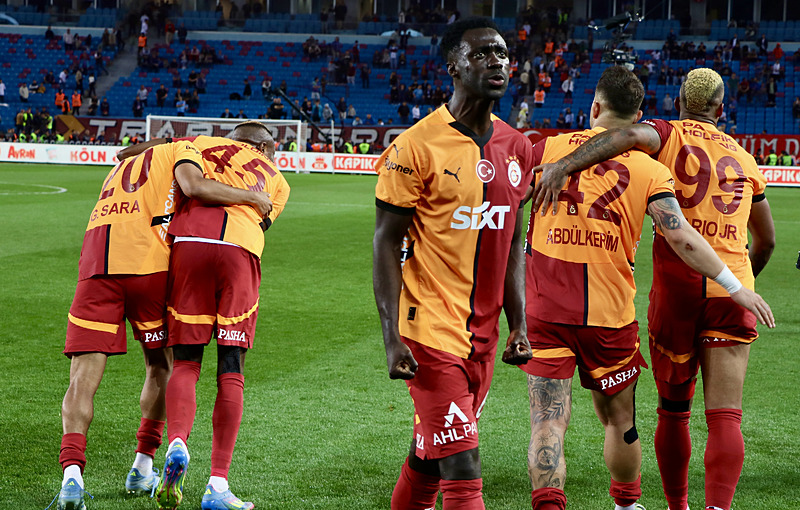 Ahmet Çakar Trabzonspor-Galatasaray maçına damga vuran pozisyonu değerlendirdi!
