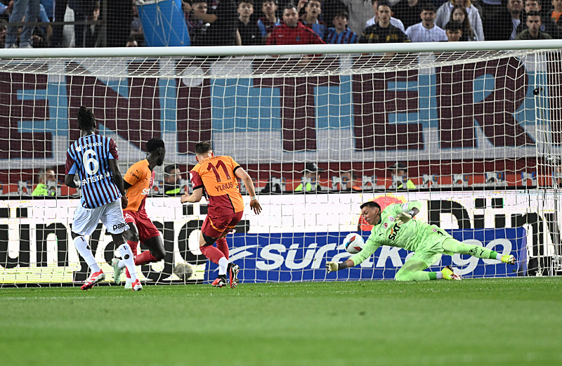 Spor yazarları Trabzonspor-Galatasaray derbisini değerlendirdi