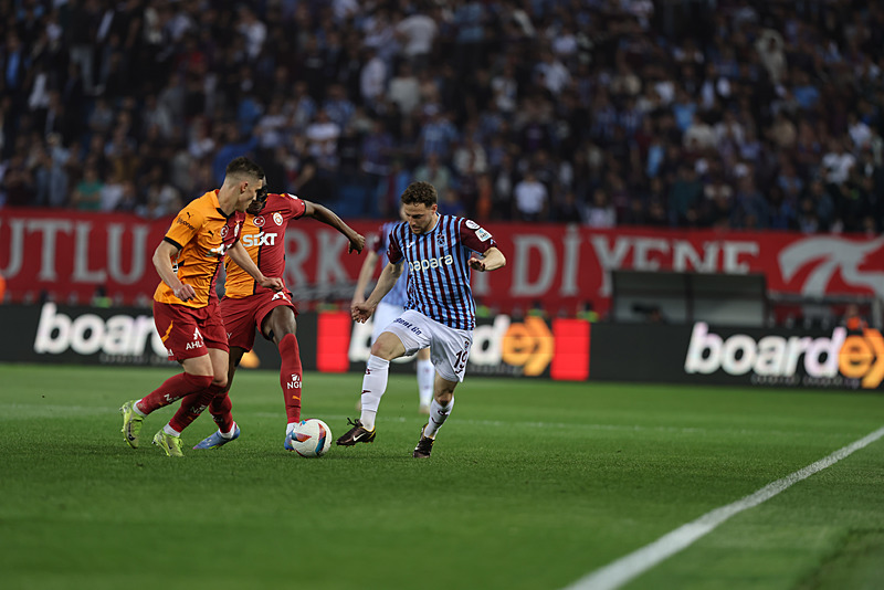 Spor yazarları Trabzonspor-Galatasaray derbisini değerlendirdi
