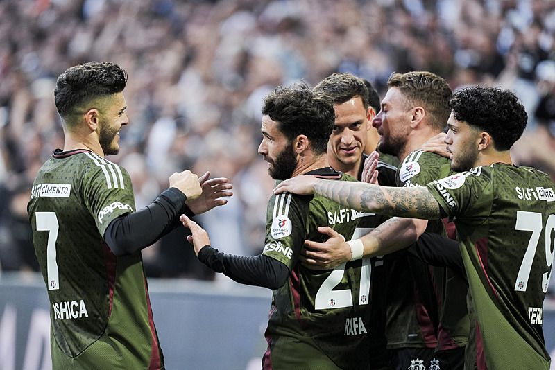 Spor yazarları Beşiktaş - Adana Demirspor maçını yorumladı!