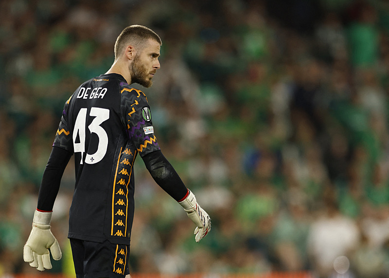 TRANSFER HABERİ: Fenerbahçe’ye 70 milyon Euro’luk kaleci! Livakovic’in yerine gelecek