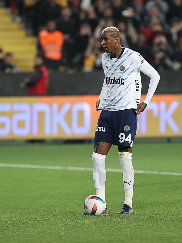 FENERBAHÇE HABERİ | Talisca’ya sürpriz talip! Transferde son durum ne?