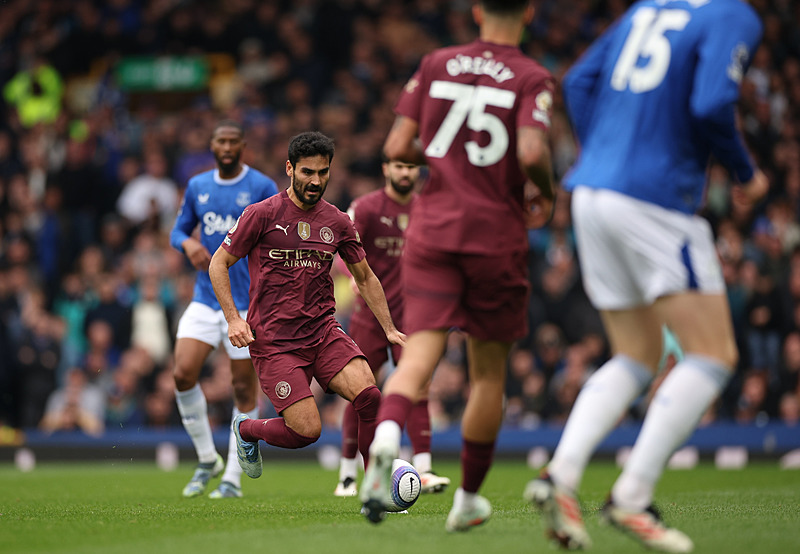 Manchester City’den flaş İlkay Gündoğan kararı! Galatasaray ve transfer...
